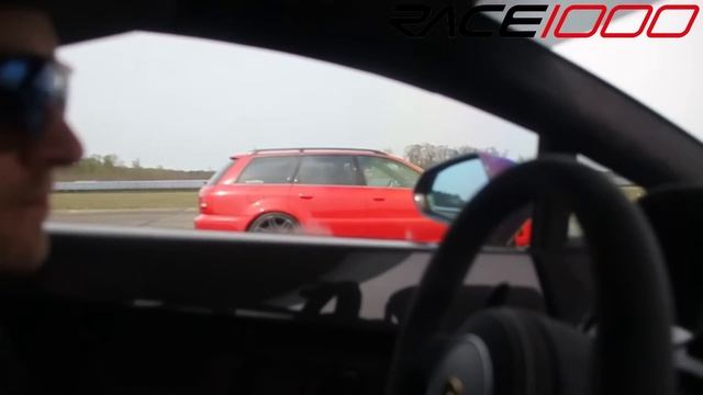 Lamborghini Gallardo LP 570 Superleggera vs. Audi RS4 B5 (800hp) смотреть онлайн
