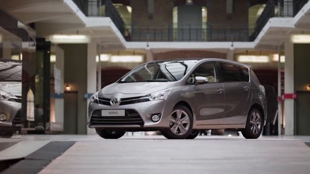2014 Toyota Verso Preview | AutoMotoTV