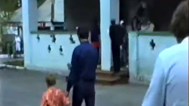 Ни дня БЕЗ чудес смотреть онлайн