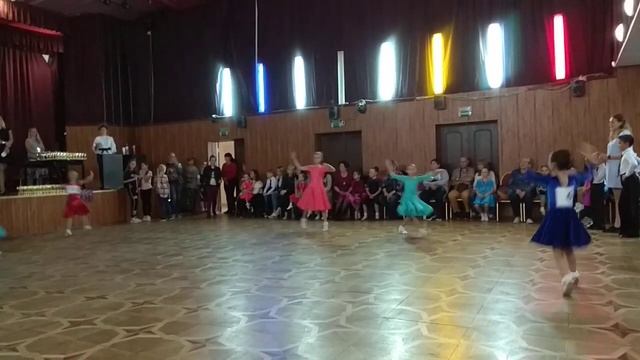 Соревнования по спортивным бальным танцам смотреть онлайн