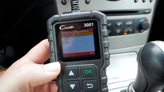 OBD2 Scanner - Wifi Adapter vs Handheld - Launch Creader 3001 смотреть онлайн