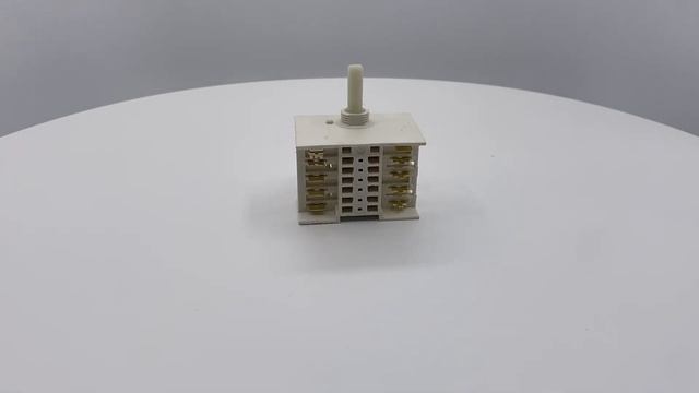 Переключатель духовки HANSA - 1033941 / 8031478 DREEFS 11HE149 / 056 смотреть онлайн