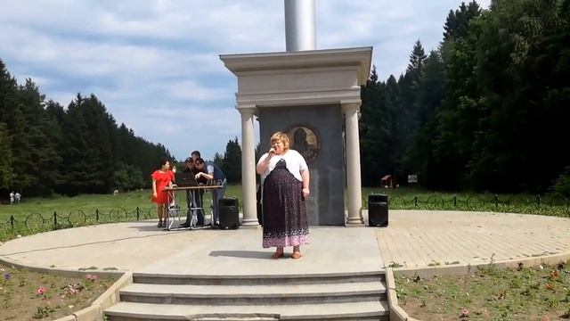 Елена Градинарь - красивое стихотворение о семье смотреть онлайн