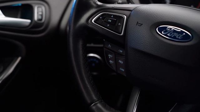 Ford Focus Pakiet ST-Line Ksenon Blis Asystent Pasa Igła Start-Stop Alusy смотреть онлайн