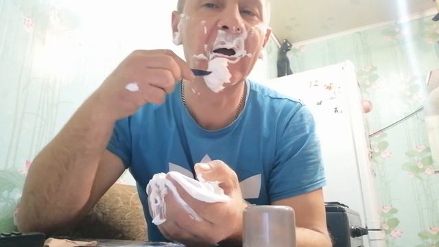 КАК ПРАВИЛЬНО БРИТЬСЯ