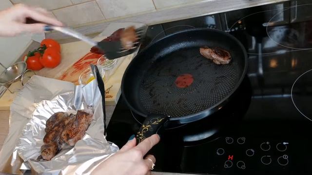 Рецепт стейки из оленины на сковороде смотреть онлайн
