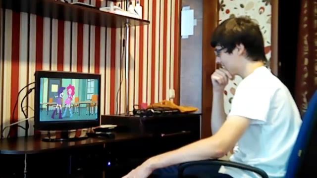 Реакция на Equestria Girls