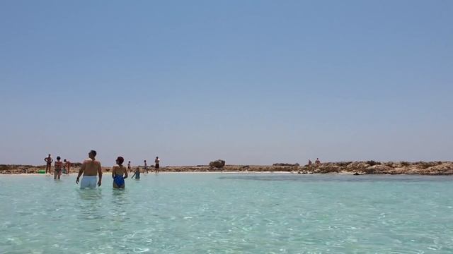 Nissi Beach Ayia Napa Cyprus // Walk to the island in June 2021 смотреть онлайн