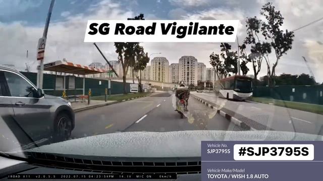 15jul2022 Bedok Reservior Road #SJP3795S toyota wish illegal turn & nearly caused an accident смотреть онлайн