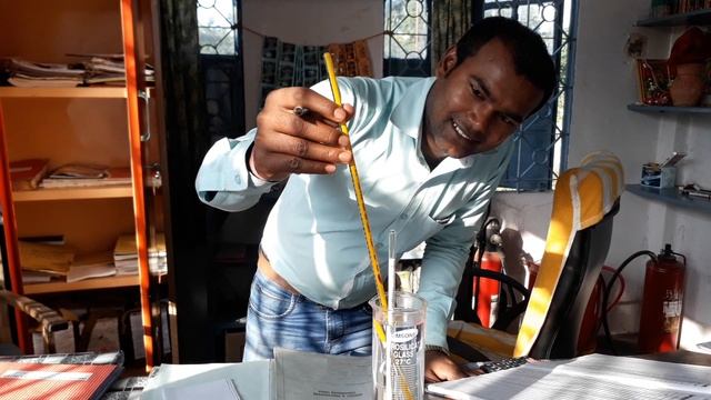 Hydrometer |How to use Hydrometer to measure Density of Diesel Oil. смотреть онлайн