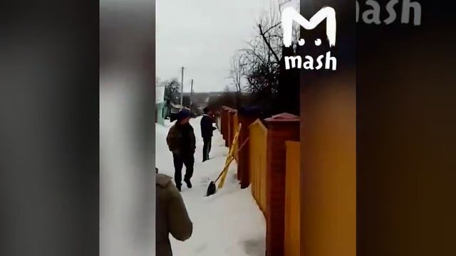 На жилой дом в Подмосковье упал самолёт смотреть онлайн
