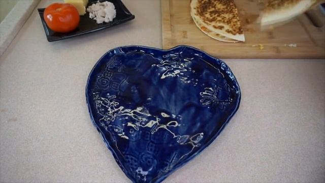 Как приготовить Кесадилью тортилью дома. Quesadilla смотреть онлайн