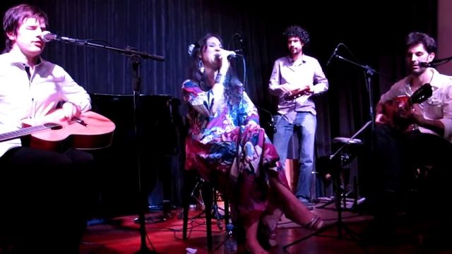 María Paula Godoy y Nahuel Pennisi - Zamba de mi esperanza (samba) смотреть онлайн