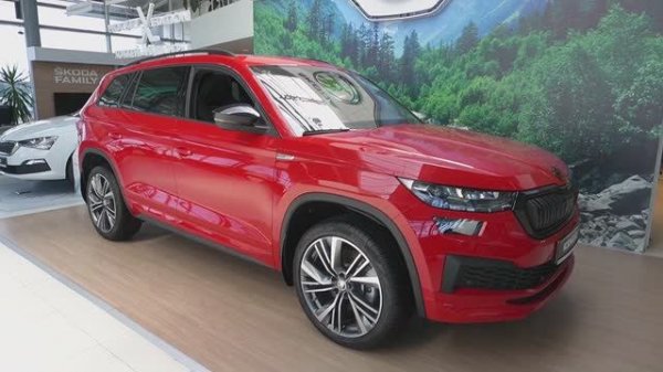 Заглянем в Skoda Kodiaq FL SportLine 2022 года