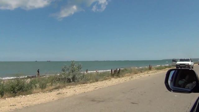 Паромная преправа Порт Кавказ. Очередь на паром. Порт Крым очереди не было. 2014 год 23 июня смотреть онлайн