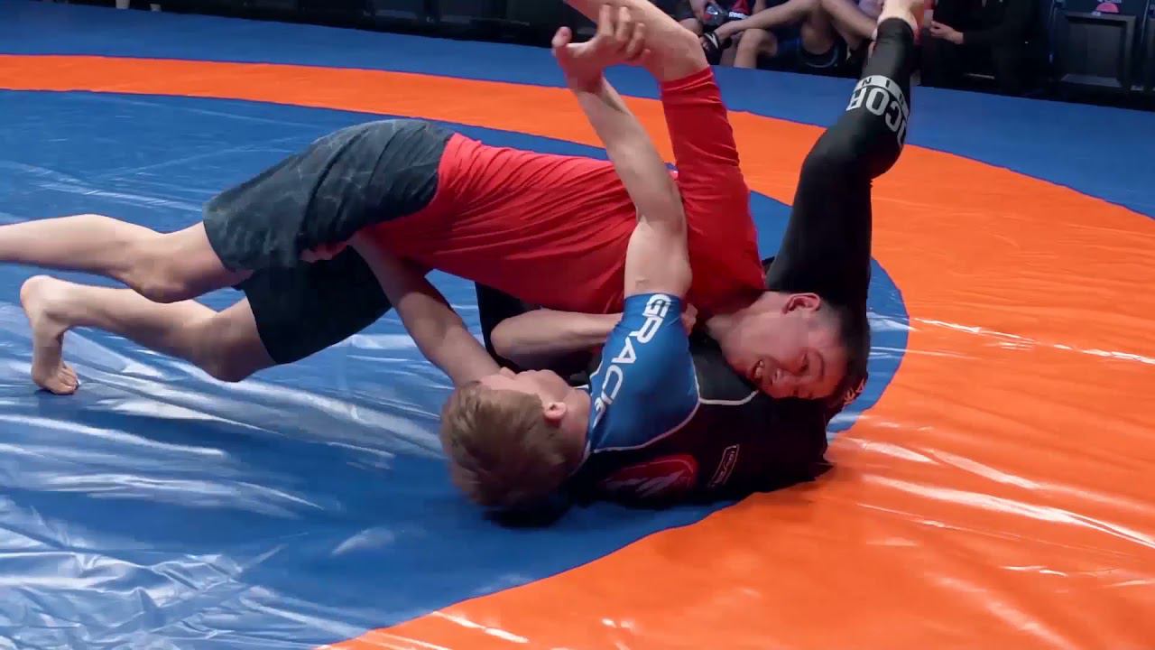 Открытый Всероссийский турнир по спортивной борьбе грэпплинг и грэпплинг ги | Екатеринбург смотреть онлайн