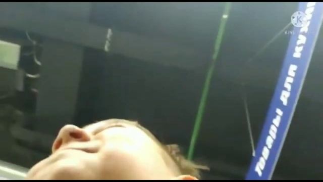 Кто дальше проедет на самокате челлендж!!! смотреть онлайн