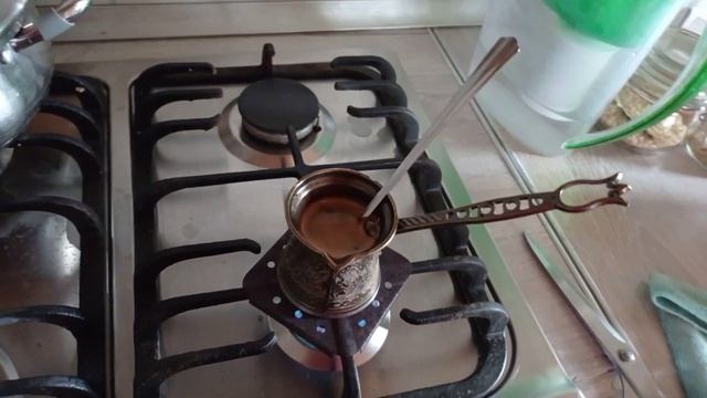 Худею. Не считаю калории.Не взвешиваюсь каждый день.Не хочу есть мало. Варю болгарски куриный суп.? смотреть онлайн