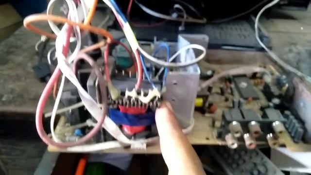 Vertical line problem in CRT TV || Horizontal section problem in Colour Television. смотреть онлайн