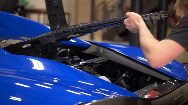 Review | McLaren 570S Spider | High IQ Supercar смотреть онлайн