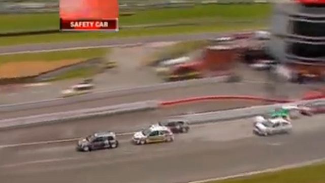 2005 Elf Renault Clio Cup At Brands Hatch 01 смотреть онлайн