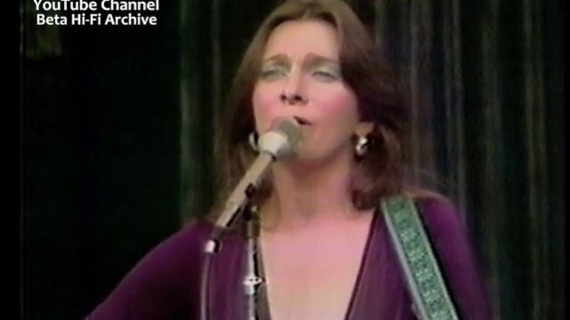 JUDY COLLINS - "Bird On A Wire" by Leonard Cohen 1976 смотреть онлайн