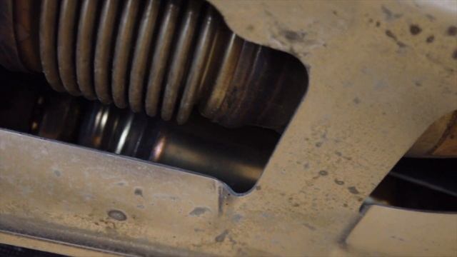 The Base Porsche 718 Ep 2 — Underneath the Simplest Manual Cayman 2.0 смотреть онлайн