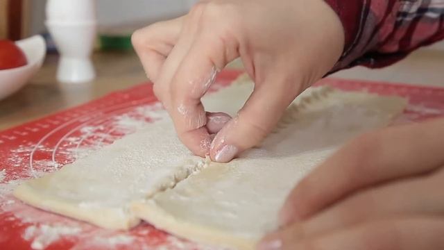 Пироги с кабачками и грибами