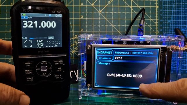 ICOM ID-52 & GENESSIS SUPER HOTSPOT смотреть онлайн