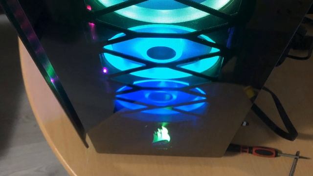 Corsair Obsidian 500D SE RGB Watercooling Corsair Hydro X смотреть онлайн
