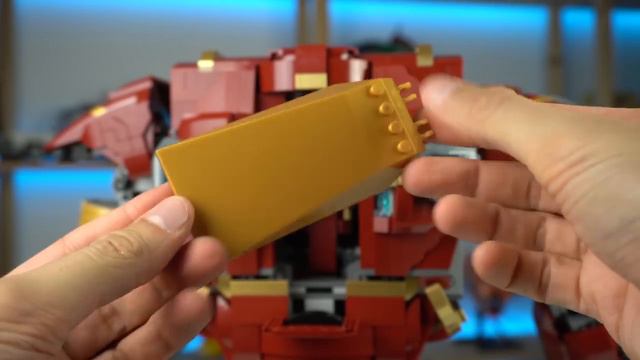 LEGO Hulkbuster Review