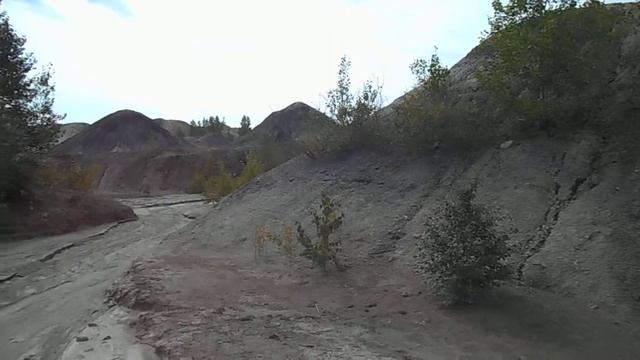 Карьеры, где добывалась огнеупорная глина под Богдановичем. Август 2019 смотреть онлайн