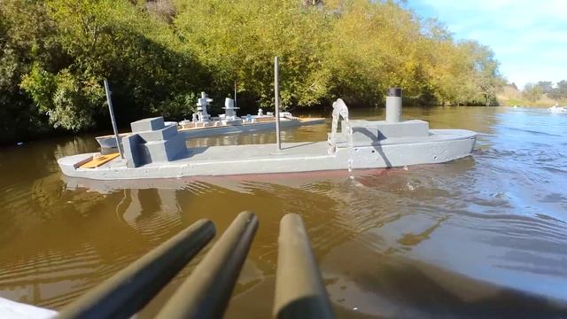 Big Gun Battleships! Sortie 1: hunting cargo ships смотреть онлайн