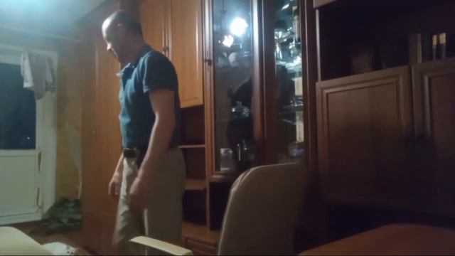КАК ПОЯВИЛАСЬ ДЫРКА НА НОВОМ КРЕСЛЕ ЗА 24К РУБЛЕЙ ОТ ПОДПИСЧИКА смотреть онлайн