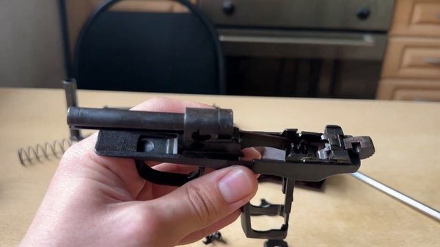 Полная разборка/сборка Пистолета Макарова смотреть онлайн