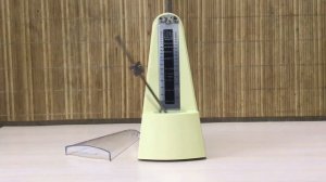 Метроном механический KANAKO AS-501 – демонстрация работы