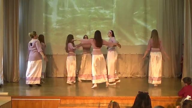 Ансамбль Покрова Мария Славна смотреть онлайн