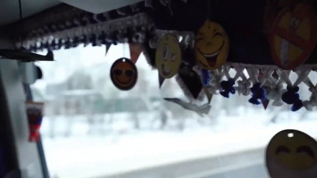 Новогодние путешествие с Почтой России "Доставляем счастье" сюжет про Алексея Левченко смотреть онлайн
