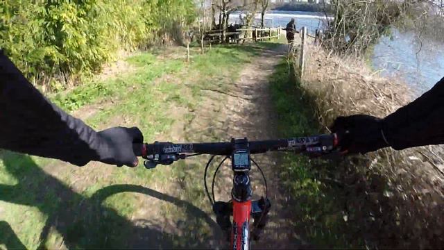 Quand il faut garder son calme, en XC ! смотреть онлайн