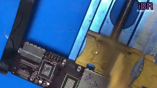 iPad Mini 4 WiFi not working.Wifi iC repair. смотреть онлайн