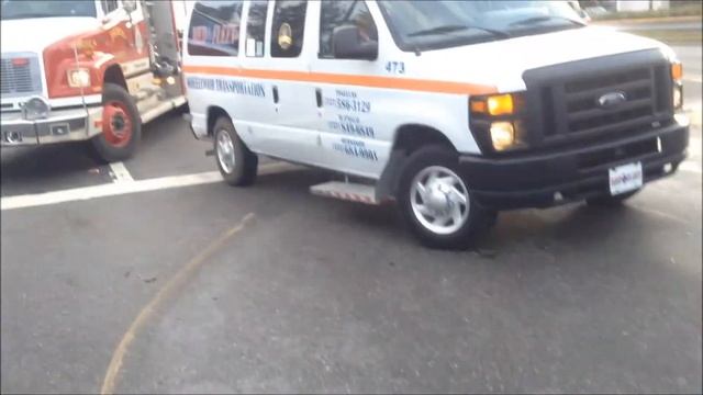 Mercedes saves wife's life! hit by minivan 50+mph at standstill смотреть онлайн