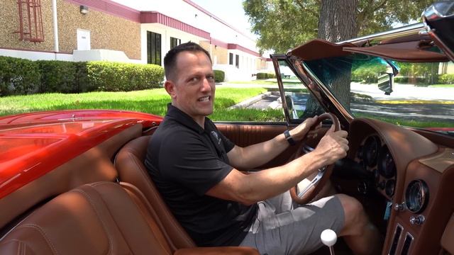 Is a Chevrolet C2 Corvette Restomod a BETTER sports car than a 2023 C8 Corvette? смотреть онлайн