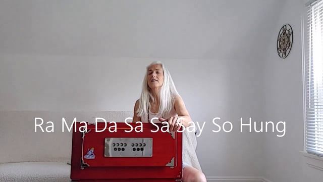 Siri Gaitri Mantra for Healing смотреть онлайн