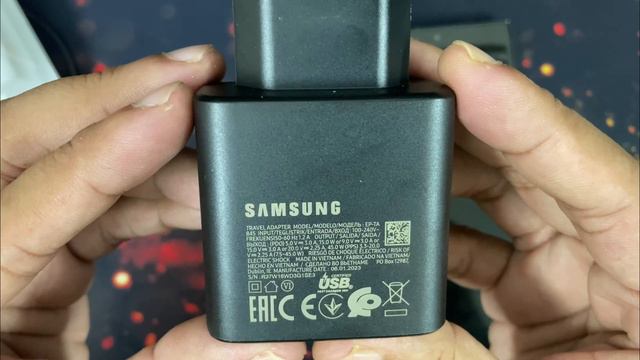 Unboxing Genuine 45W Charger for Samsung Galaxy S23 Ultra: WATT Test with Voltage Meter смотреть онлайн