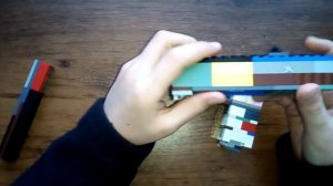 Как собрать пистолет с затвором из LEGO