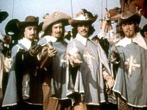 Эмоциональный кавер на песню “Когда твой друг в крови” смотреть онлайн