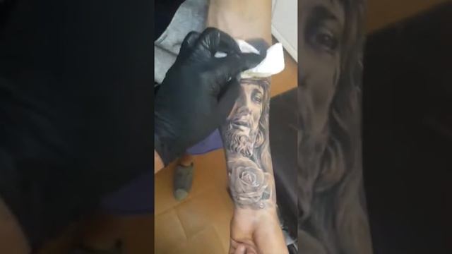 Татуировка на Христос от Илия гр. Пловдив смотреть онлайн