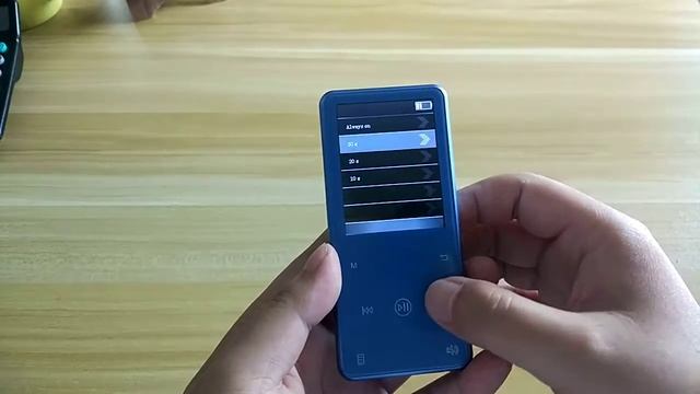 Yescool X8 MP4 player mute and lock the screen смотреть онлайн