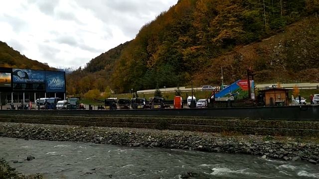 Сочи, отдых в ноябре. Едем на Роза Хутор. На Ласточке из Хосты. Центр " Моя Россия" смотреть онлайн