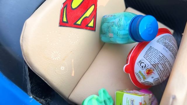 Baby Monkey Bon Bon Brush Teeth Morning In The Toilet смотреть онлайн